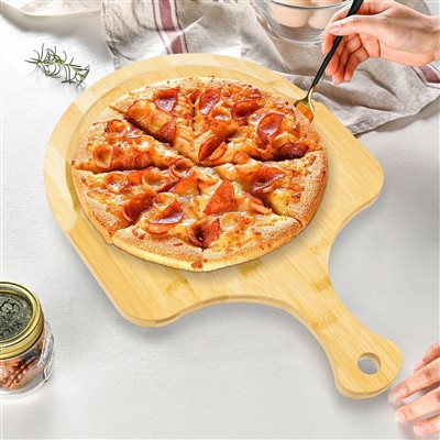 Bambuspizzabrett med håndtak